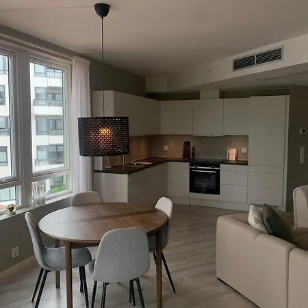 公寓 Lys Og Moderne 3-roms Pa Sandsli