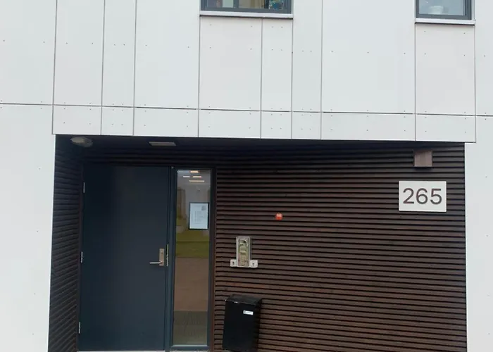 Apartman Lys Og Moderne 3-roms Pa Sandsli *